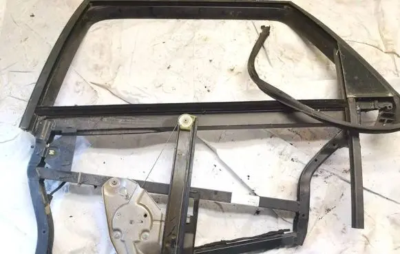 Audi A6 S6 C5 4B Rear door window/glass frame 4b9839753c