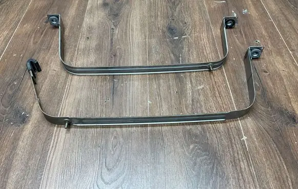 Mercedes-Benz E W213 Fuel tank mounting bracket A2054700040 A2054700140