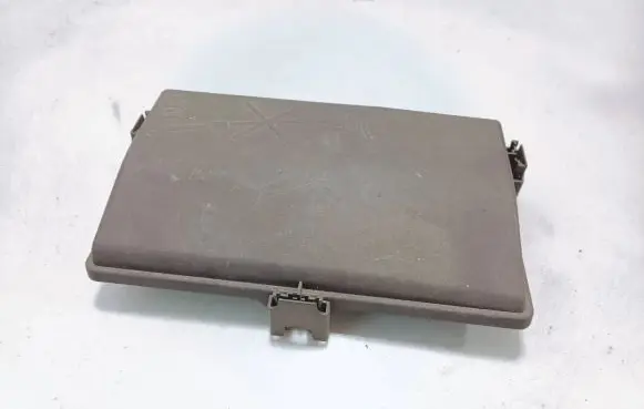 Opel Insignia A Fuse box cover 13222784 544949969