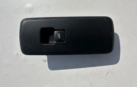 Land Rover Range Rover Sport L494 Electric window control switch AH22240A40