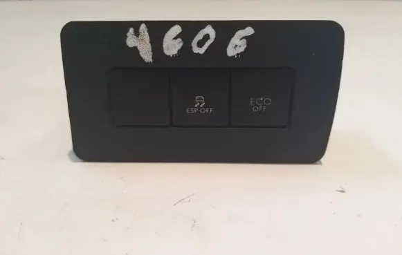 Traction control (ASR) switch