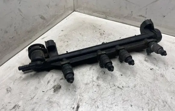 Volkswagen Golf IV Fuel injectors set 