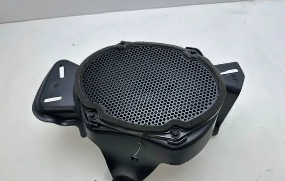 Ford Mustang V Front door speaker DR3T18808CB