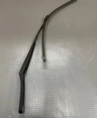 Skoda Fabia Mk4 (6VA) Front wiper blade arm 6VB955409