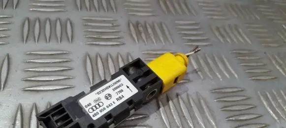 Audi A8 S8 D3 4E Airbag deployment crash/impact sensor 4B0959643E 200603
