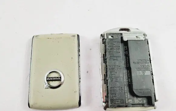 Volvo S90, V90 Ignition key/card 31652549