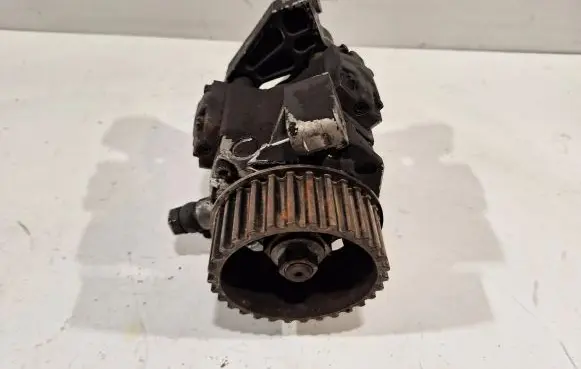 Renault Scenic II - Grand scenic II Fuel injection high pressure pump 8200663258