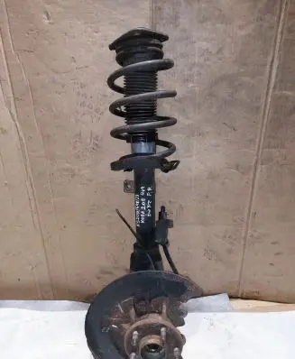 Ford Kuga I Front wheel hub spindle knuckle 54456062