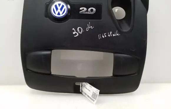 Volkswagen Golf IV Engine cover (trim) 06A103925BH