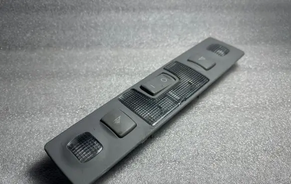 Audi A6 S6 C5 4B Rear seat light 4B0947111