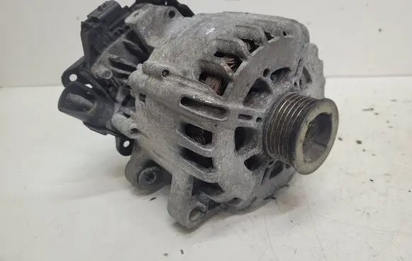 Citroen DS3 Generator/alternator 9675753680 2623000A 4282087