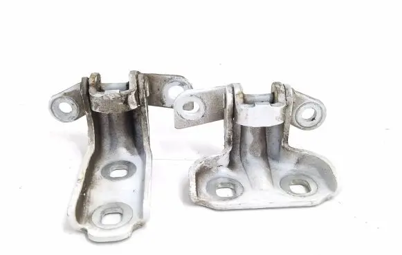 Rear door hinge set