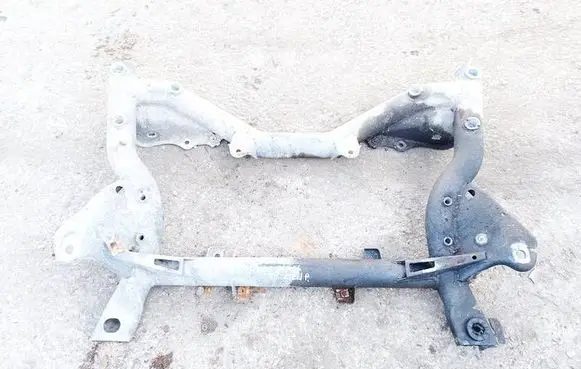 Mercedes-Benz C AMG W204 Front subframe