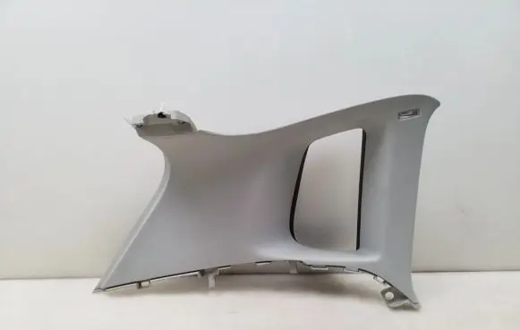 Volkswagen Tiguan (D)pillar trim (top) 5N0867287