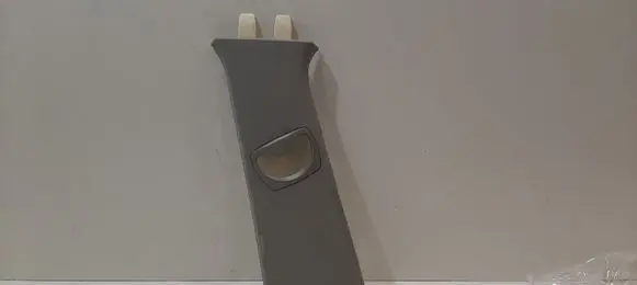 BMW 3 E90 E91 (B) pillar trim (top) 7058335