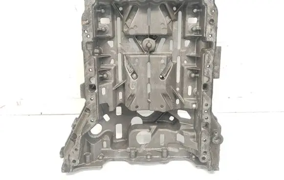 Mercedes-Benz C W204 Oil sump A6510140200