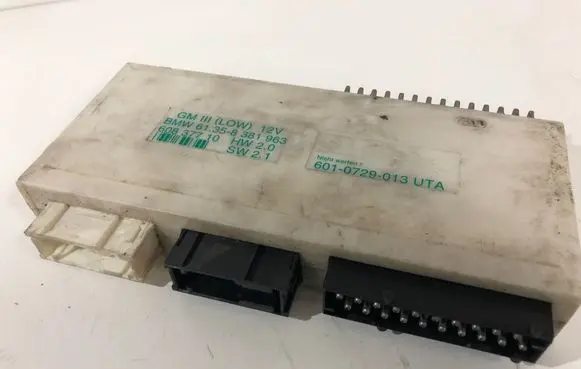BMW 5 E39 Comfort/convenience module 61358381963 8381963