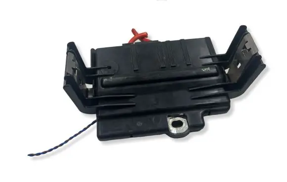 BMW 3 E90 E91 Fuse module 10688710