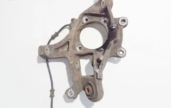 Chrysler 300 - 300C Rear wheel hub 04782637ab