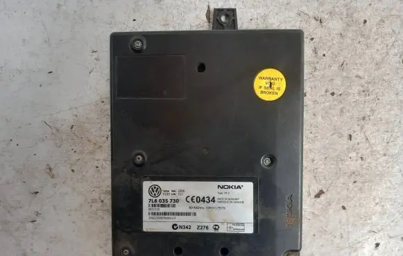 Volkswagen PASSAT B6 Bluetooth control unit module 7L6035730