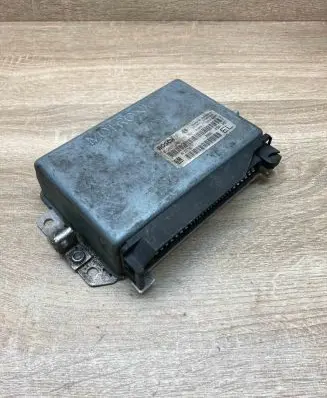 Opel Vectra B Engine control unit/module ECU 09153243 0261206277