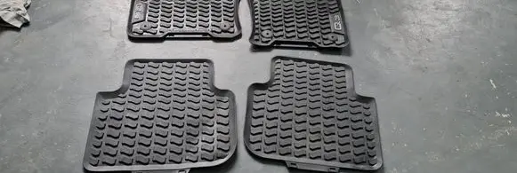 Audi Q3 F3 Front floor mat 83B061211B