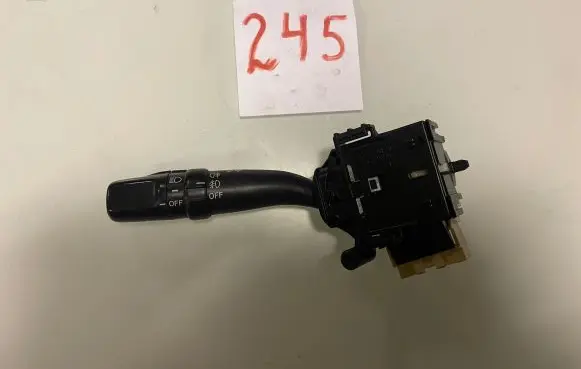 Toyota Avensis T250 Indicator stalk 173650