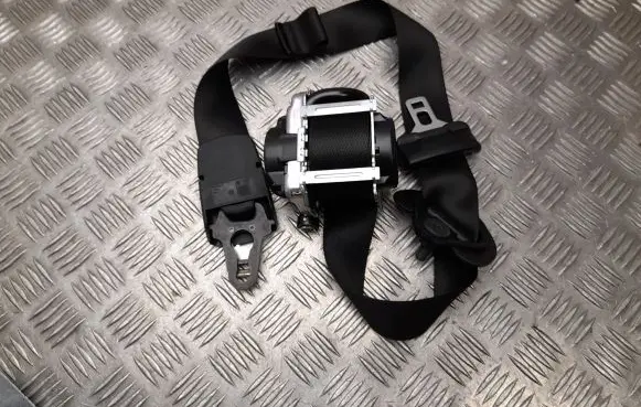 BMW X2 F39 Front seatbelt 7441660