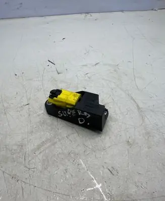 Skoda Superb B5 (3U) Airbag deployment crash/impact sensor 5WK42895 6Q0909606