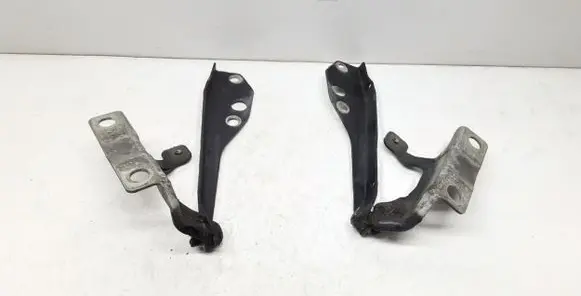 Volvo C70 Engine bonnet/hood hinges 30753598 30753597