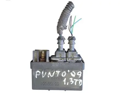 Fiat Punto (188) Glow plug pre-heat relay 55199051 D272 51299012C