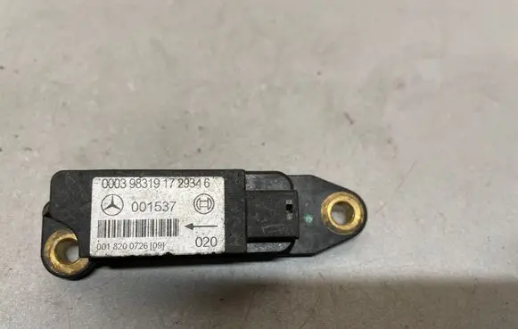 Mercedes-Benz C W202 Airbag deployment crash/impact sensor 0018200726