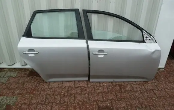 KIA Ceed Front door 11111111