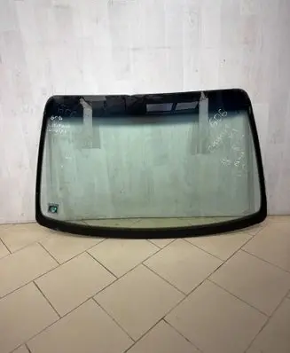Chevrolet Nubira Front windscreen/windshield window 43R000104