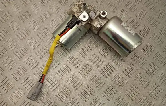 Lexus NX Vacuum pump 4707042070