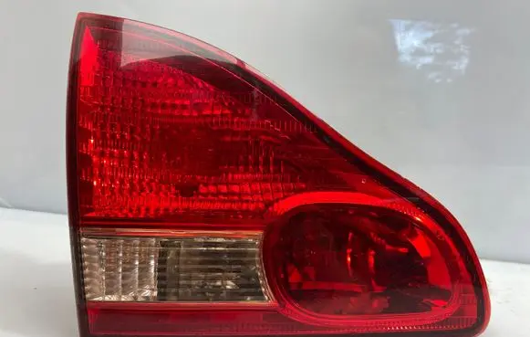 Toyota Avensis Verso Tailgate rear/tail lights 7654 4441