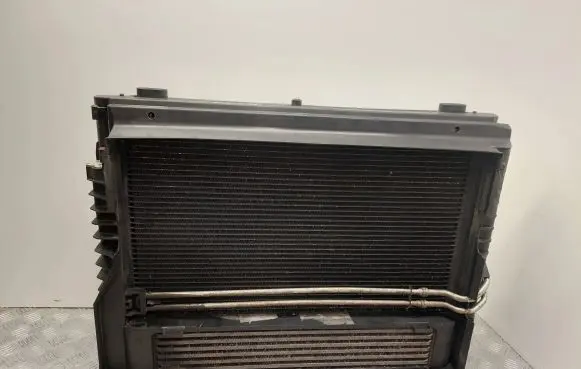 BMW 5 E60 E61 Radiator set 7810333 22793115 7787830