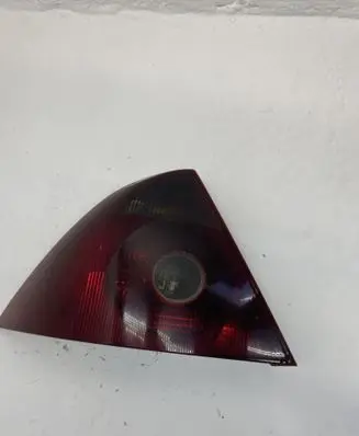 Ford Mondeo Mk III Rear/tail lights 1S7113405A