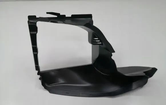 Audi Q8 Intercooler air guide/duct channel 4M8121674