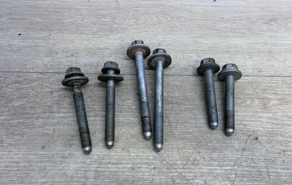 Porsche Cayenne (92A) Nuts/bolts PAF909987 PAF910093 PAF910144
