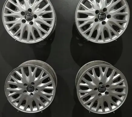 Volvo V50 R16 alloy rim 30615590