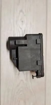 Mercedes-Benz E W124 Central locking motor 0132006319 1248000148