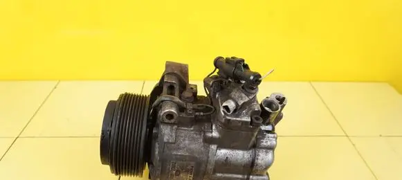 Land Rover Range Rover L322 Air conditioning (A/C) compressor (pump) JPB500221 368DT