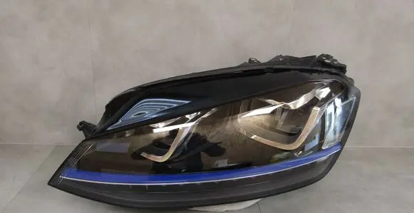Volkswagen Golf VII Headlight/headlamp 5GE941035 90051014