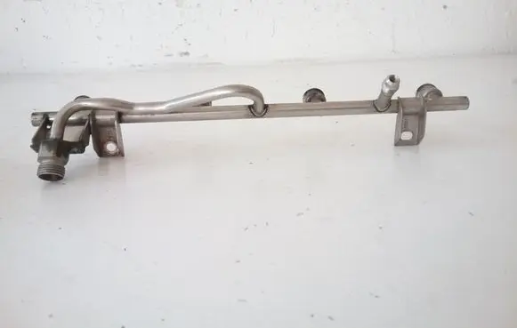 Opel Zafira A Fuel main line pipe 18521 1762