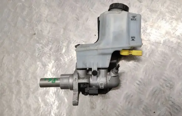 Skoda Kodiaq Master brake cylinder 5Q2611301H