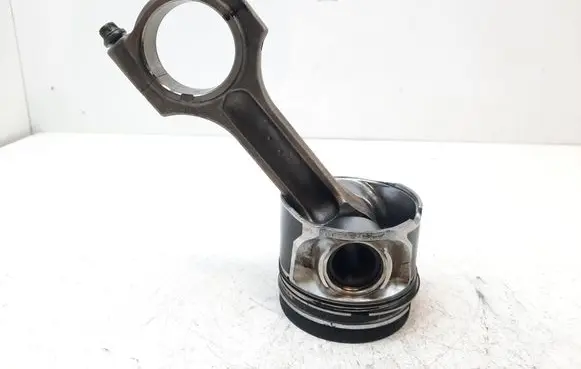 BMW 5 E60 E61 Piston with connecting rod