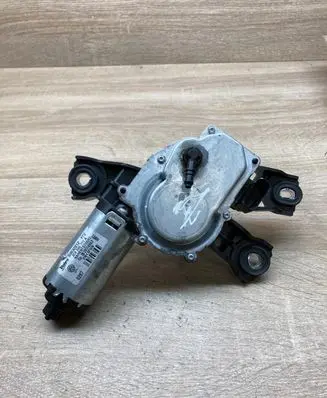 Volkswagen Touran I Rear window wiper motor 3C9955711A