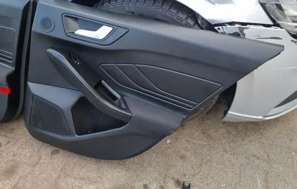 Ford Focus Rear door card panel trim