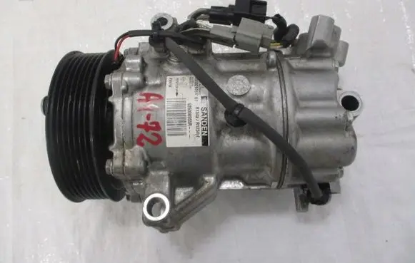 Nissan Juke II F16 Air conditioning (A/C) compressor (pump) 926008955R